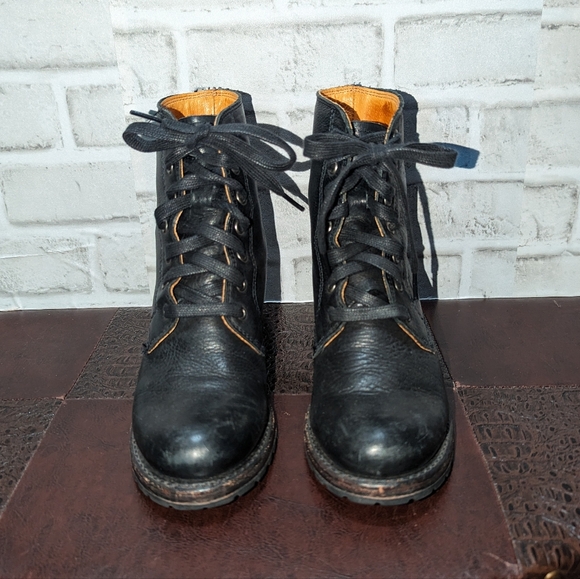 Frye Sabrina 6.5 Black Leather Retro Lace Up Classic Combat Moto Ankle Boots - Picture 5 of 14